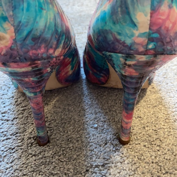 Charles David Vero Cuoio Multi Color Pastel Pumps 6.5 - Picture 4 of 11